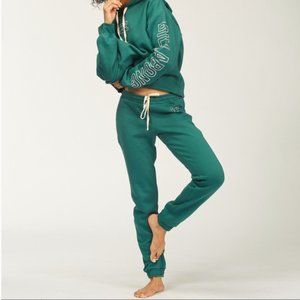 NWOT - Billabong Legacy Fleece Sweatpants